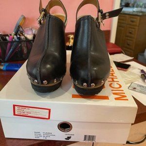 Michael Kors Claudia Clog Shoes Size 7
